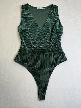 Lush Emerald  Green Ribbed velvet bodysuit
